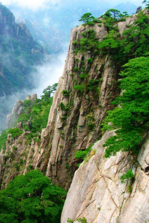 3 Days Tour Shanghai Huangshan & Hangzhou by Bullet Trains