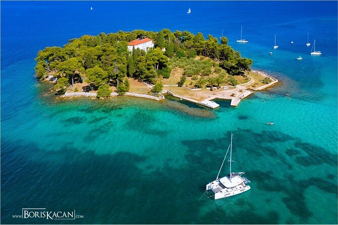 3 Islands Boat and Snorkeling Tour With Fruits and Prosecco