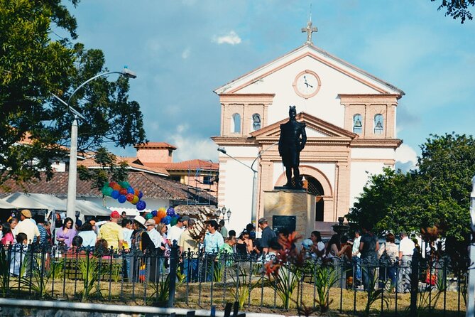 3 Towns Colonial Private Tour Leaving From Medellin