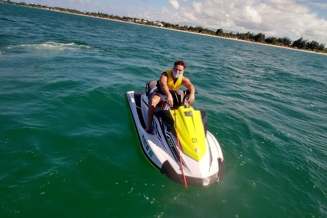 30 Minute Jet Ski Ride Along Isla Verde Beach