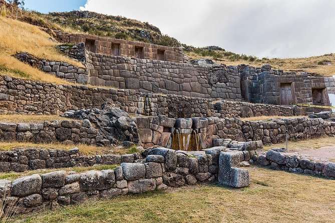 4 Day- Cusco Sacred Valley – Machupicchu and Rainbow Mountain