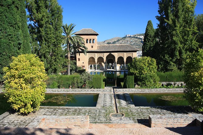 4-Day Guided Tour Cordoba, Seville, Granada and Toledo From Madrid - Itinerary Details