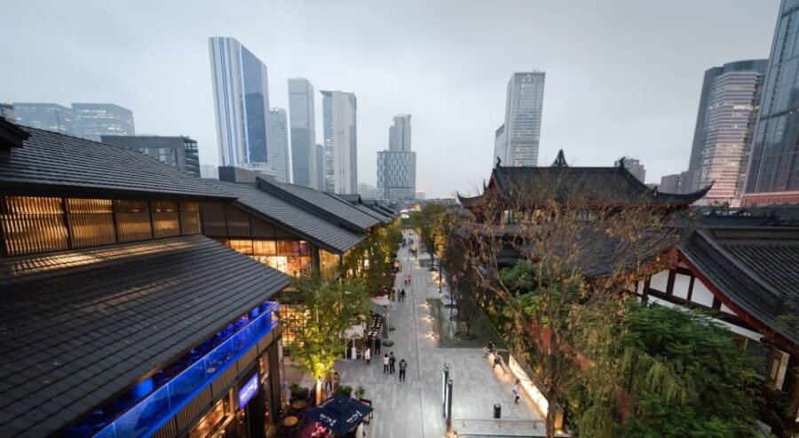 4-day Tour of Chengdu, Leshan Giant Buddha, Mount Emei