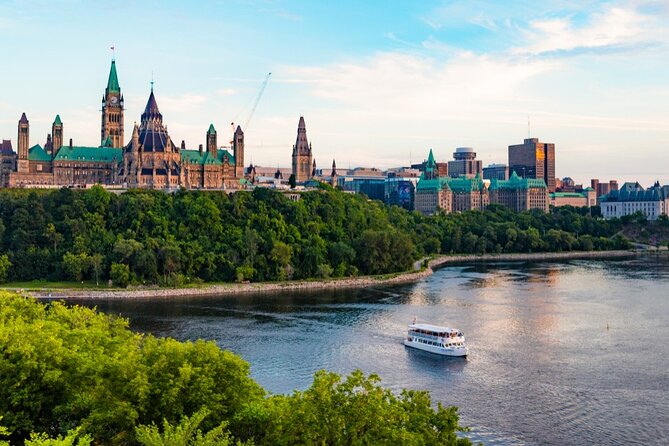 4-Hour Private Tour of Ottawa