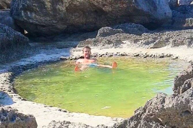 4 Hours of Discovery, Snorkeling, Natural Jacuzzi, Pirate Cave