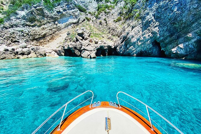 4 Hours Private Boat Tour of Capri