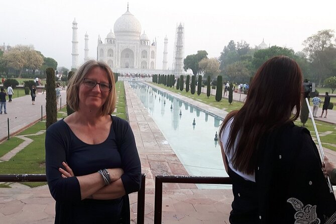 4 Nights 5 Days Golden Triangle Tour India – Delhi Agra Jaipur