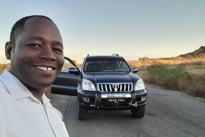 5-Day Tsirihina Rivertirp & Baobab Avenue Tour
