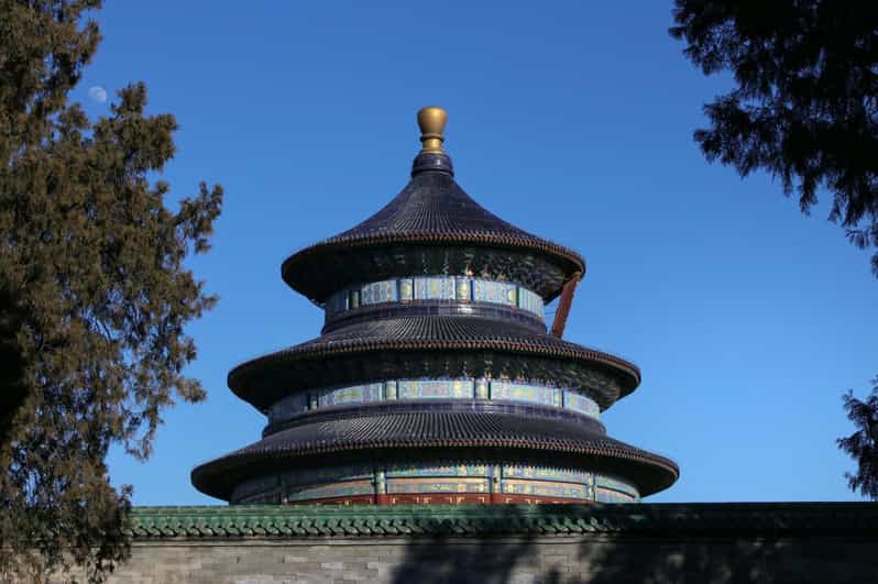 5-Hour Group Tour Temple Of Heaven And Silk/SandlewoodMuseum
