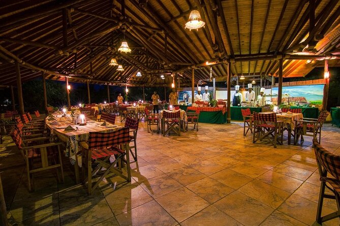 6 Days Masai Mara-Nakuru-Amboseli – Lodge Safari-Private 4X4 JEEP