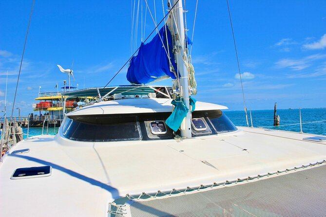 7hrs / 46ft Catamaran Private Charter From Cancun to Isla Mujeres
