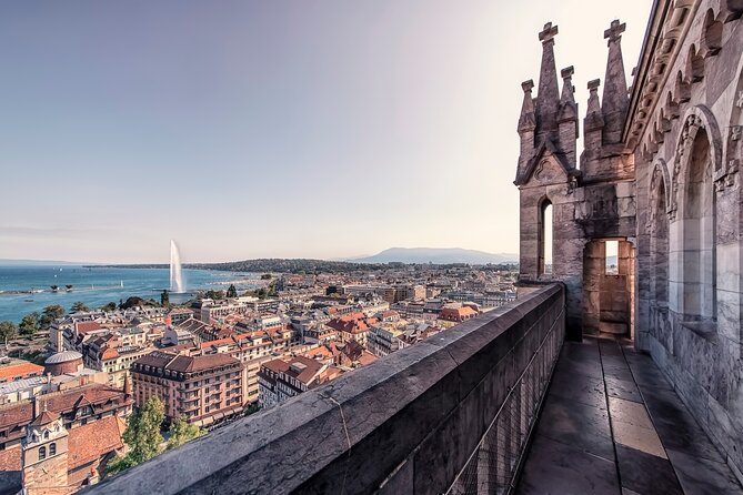 A Self-Guided Audio Tour of Geneva's Old Town - Navigating the Self-Guided Audio Tour