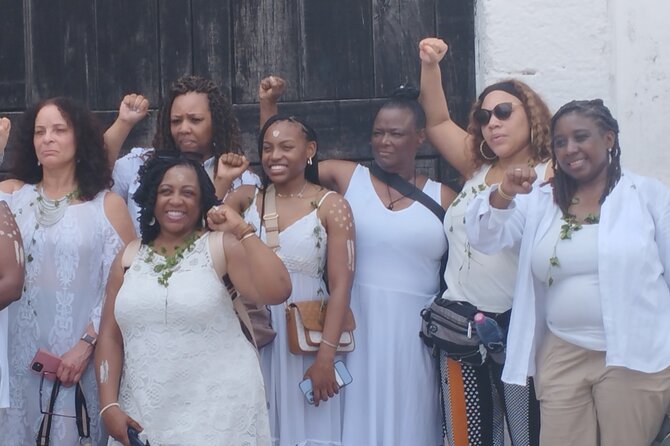 Accra: Assin Manso Slaves River and Cape Coast Castle Day Tour