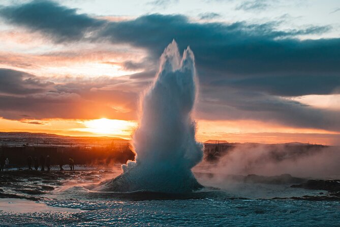Afternoon Private Golden Circle Tour by Van With PRO Photo