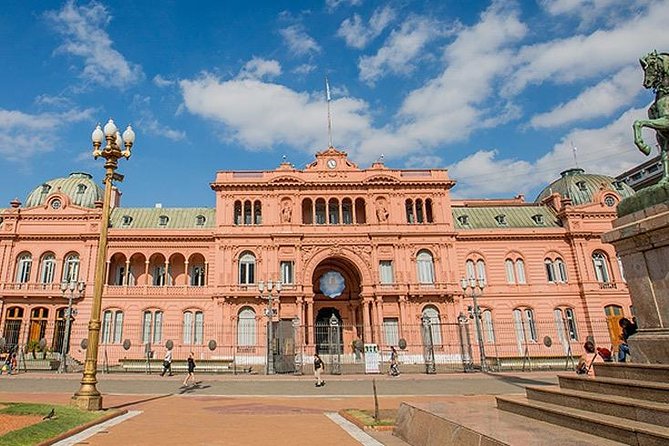 Airport Transfer (EZEIZA or AEP) + Private Buenos Aires City Tour