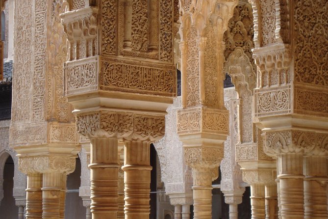 Alhambra and Albaycin Private Tour