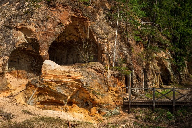 All Inclusive Honest History Tour – Āraiši, Cēsis, Līgatne, Sigulda