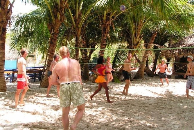 All-Inclusive Saona Island Full Day Trip and Catamaran Cruise From Santo Domingo