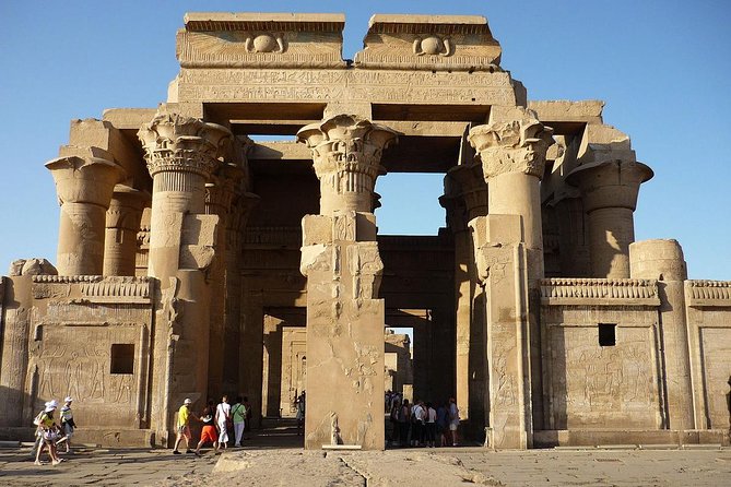 Amazing Sailing Nile Cruise From Aswan For 2 Nights 3 Days Including Balloon - Meeting and Pickup