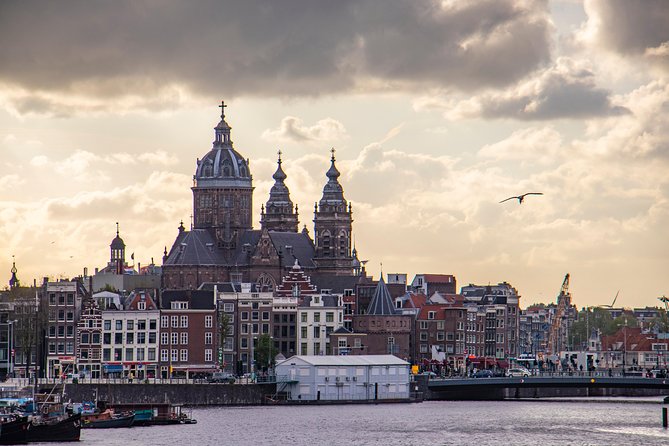 Amsterdam LGBTQ Nightlife Small-Group Tour With Local Guide