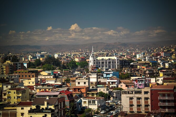 Antananarivo : Custom Walking Tour With A Guide (Private Tour)
