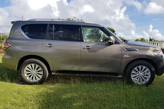 Antigua Private Round-Trip Airport Transfer