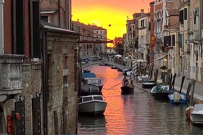 Aperitif at Sunset in the Venice Lagoon on a Private Boat. - Overview and Experience
