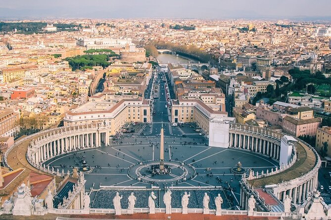 Arrival Transfer: Fiumicino Airport FCO to Rome by Luxury Car - Service Overview