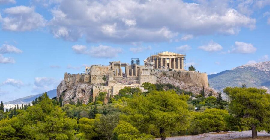 Athens: Plaka to Acropolis Smartphone Audio Tour