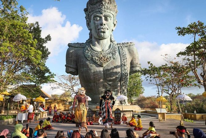Bali Half-Day GWK-Beach, Uluwatu Sunset, Kecak, Dinner - Whats Included in the Package