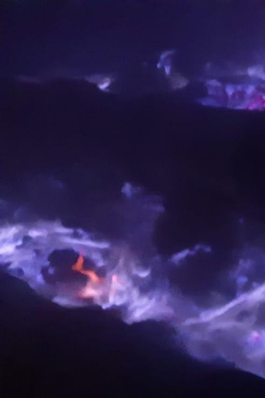 Bali: Ijen Crater Blue Fire Phenomenon 1-Day Tour