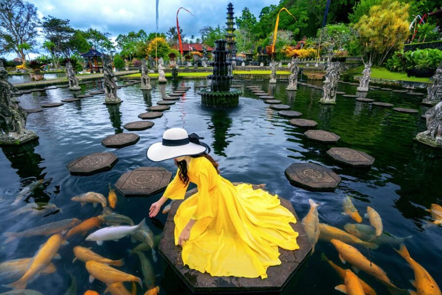 Bali: Lempuyang Temple, Tirta Gangga, and Tenganan Tour