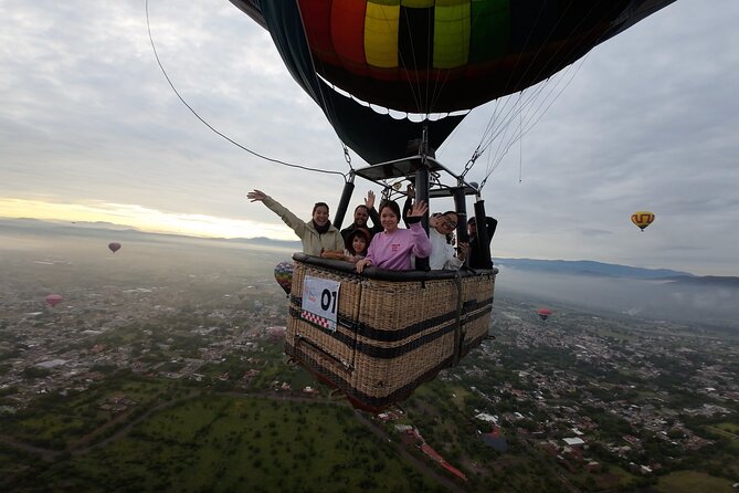 Balloon Flight With Tour to Teotihuacán From Mexico City