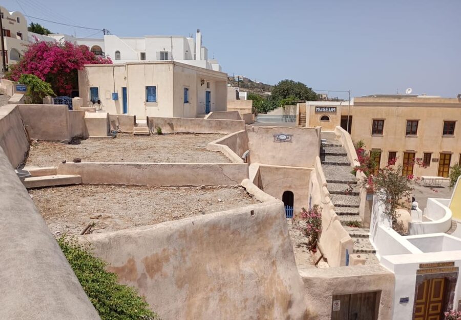 Be in Santorini Experiential Tour