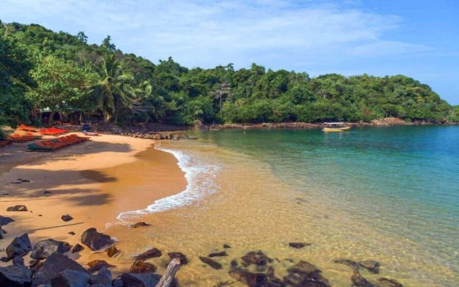 Bentota & Galle Day Tour From Colombo by Car / Van