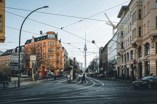 Berlin Private Transfer From Berlin Brandenburg Airport to Berlin City Centre
