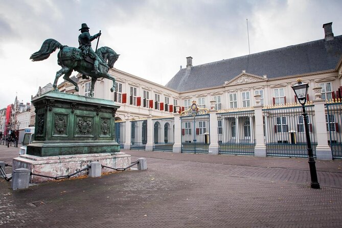 Bicycle Tour the Hague Highlights