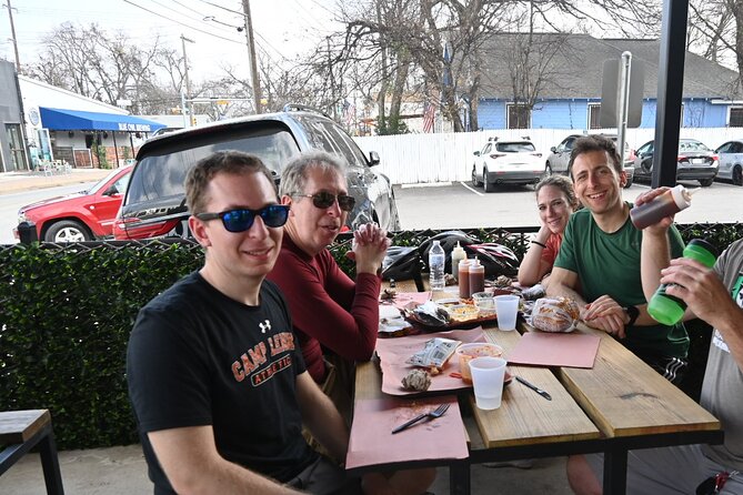 Bikes and BBQ Tour in Austin - Biking Through Austins Highlights
