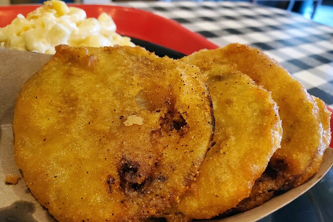 Birminghams Culinary Tapestry: A Southern Lunch Experience