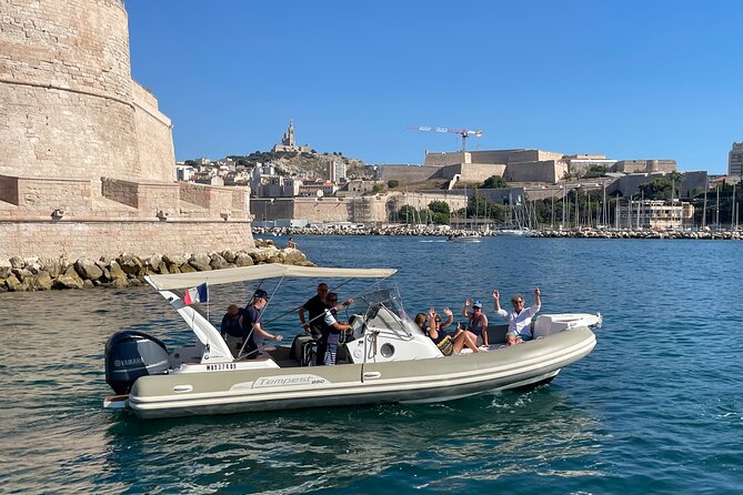 Boat Trip and Stopover at the Frioul Islands Marseille