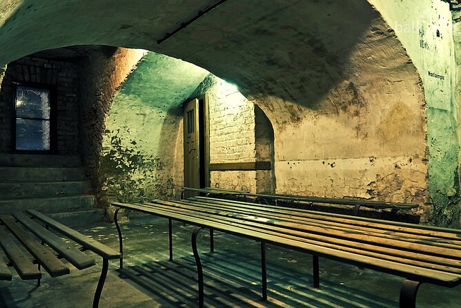 Bosnia Explorer Tour: Highlights of Mostar & Titos Bunker