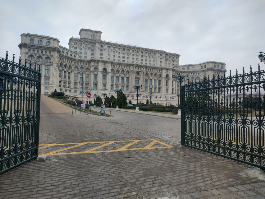 Bucharest: Palace of Parliament Tickets and Guided Tour