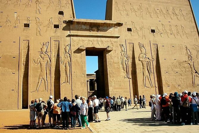 Budget 4-Day Nile Cruise From Aswan to Luxor