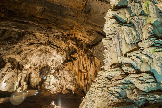 Cacahuamilpa Caves and Taxco: Private & Small Groups From Mexico City