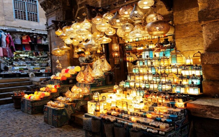 Cairo: Cairo by Night Guided Sightseeing Tour