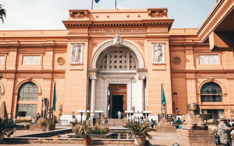 Cairo Layover Tour to Museum, Citadel and Old Cairo