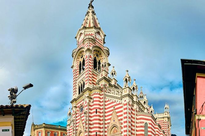 Candelaria and Fernando Botero Museum Tour in Bogota - Exploring La Candelaria Neighborhood