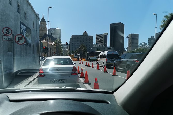 Cape Town City Tour Including Lions Head With Wi-Fi on Board.
