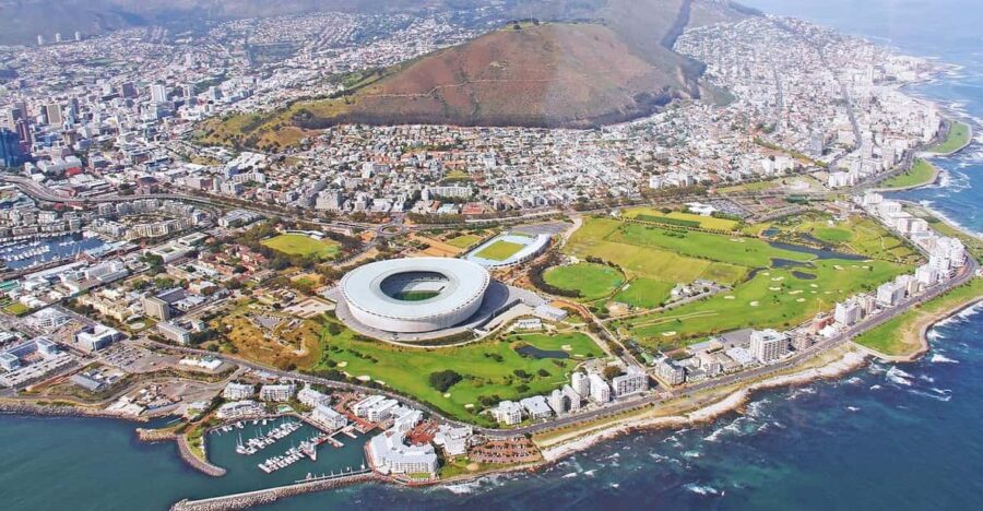 Cape Town: Table Mountain, Green Market Square & Township - Exploring Table Mountain