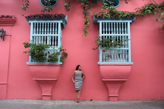 Cartagena Photo Walk & Coffee (Available in English and Spanish) - Activity Overview